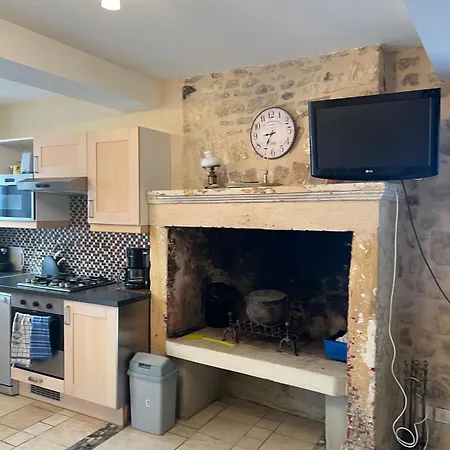 Maisonnette De Charme 42m2, Centre Village בית נופש