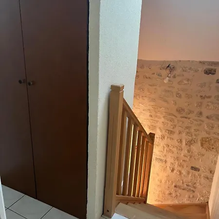 Maisonnette De Charme 42m2, Centre Village בית נופש *